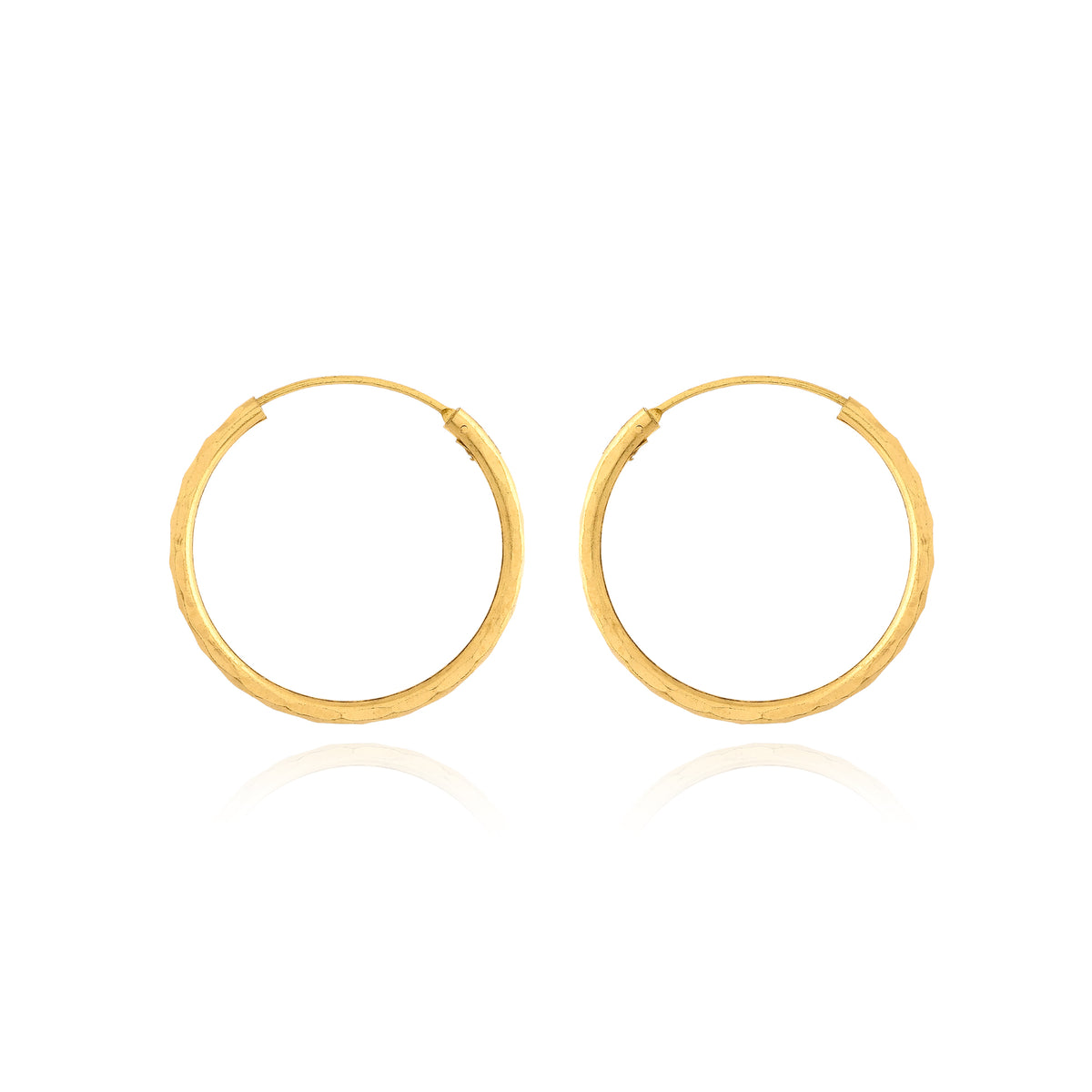 Classic Minimal Gold-Tone Bali
